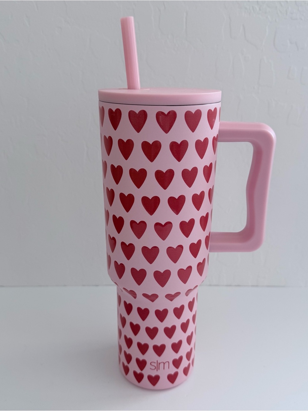 Simple Modern Heart Cup